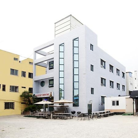 Goodstay Backpackers Gyeongju Guesthouse ภายนอก รูปภาพ